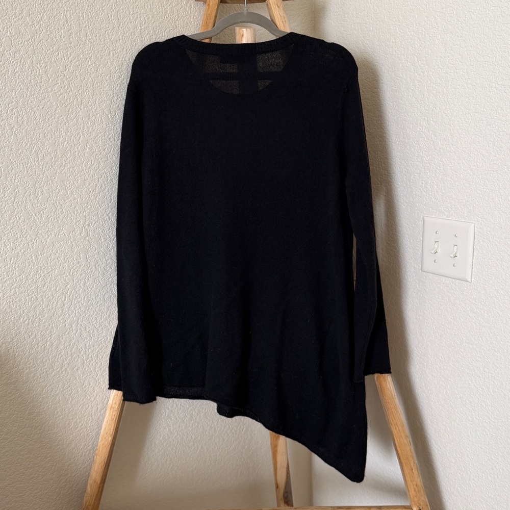 Magaschoni Black Cashmere Sweater Asymmetrical Hem - Picture 4 of 4